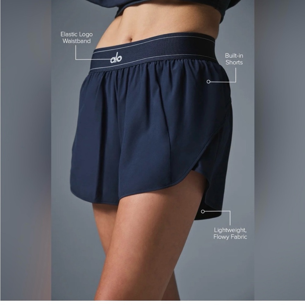 ALO Women's Match Point Shorts Medium